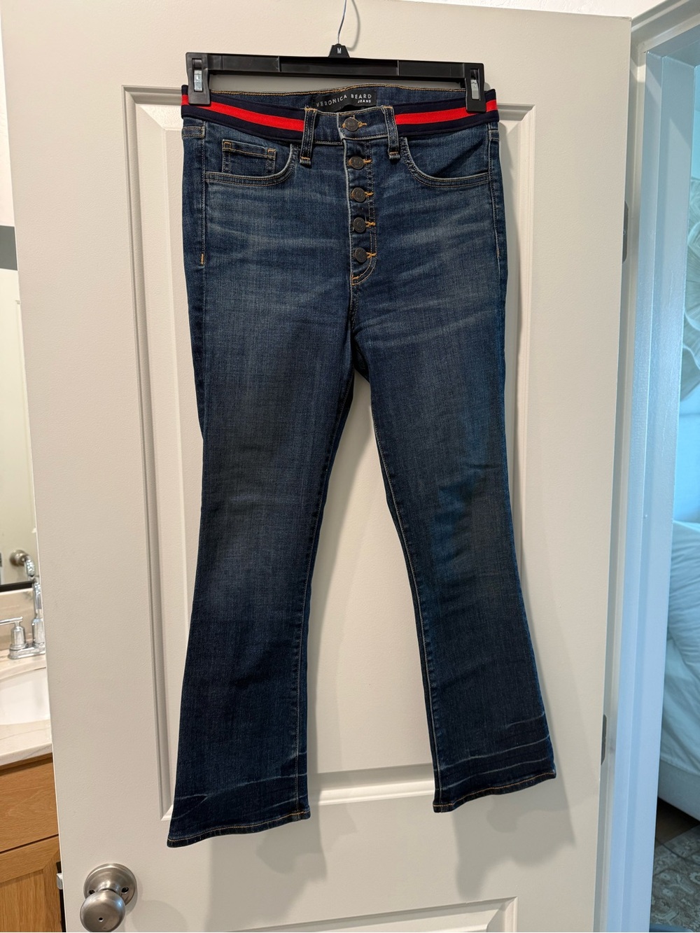 Veronica Bears crop flare jean
